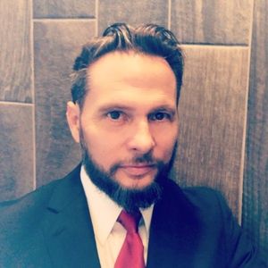 Meet your Posher, Tom